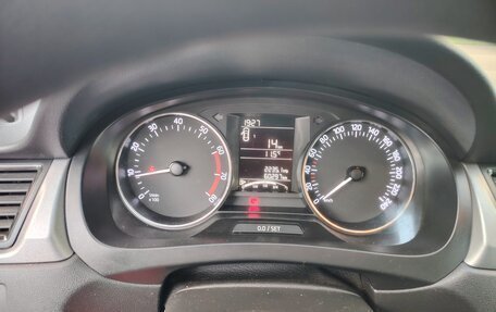 Skoda Rapid I, 2017 год, 1 550 000 рублей, 6 фотография