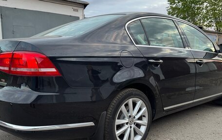 Volkswagen Passat B7, 2013 год, 2 099 000 рублей, 3 фотография