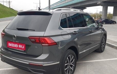 Volkswagen Tiguan II, 2021 год, 4 150 000 рублей, 9 фотография