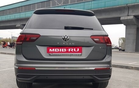 Volkswagen Tiguan II, 2021 год, 4 150 000 рублей, 10 фотография