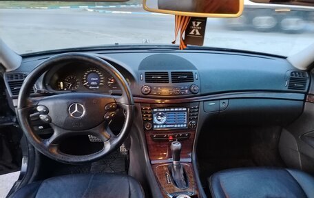 Mercedes-Benz E-Класс, 2005 год, 993 000 рублей, 8 фотография