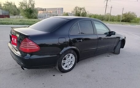 Mercedes-Benz E-Класс, 2005 год, 993 000 рублей, 5 фотография
