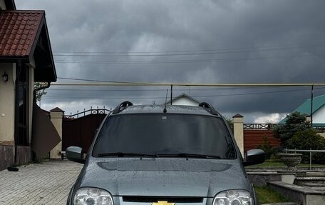 Chevrolet Niva I рестайлинг, 2014 год, 499 000 рублей, 2 фотография