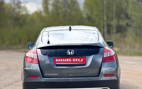 Honda Crosstour I рестайлинг, 2013 год, 2 200 000 рублей, 4 фотография