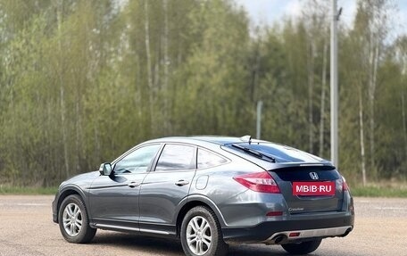 Honda Crosstour I рестайлинг, 2013 год, 2 200 000 рублей, 5 фотография