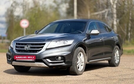 Honda Crosstour I рестайлинг, 2013 год, 2 200 000 рублей, 2 фотография