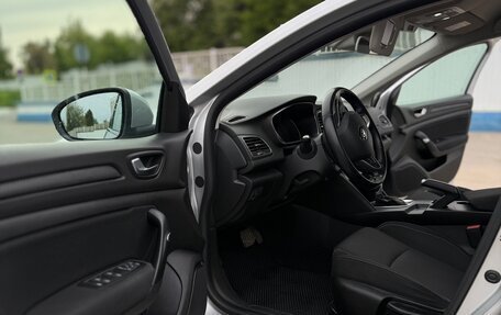 Renault Megane IV, 2018 год, 1 345 000 рублей, 7 фотография