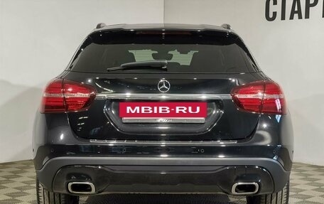 Mercedes-Benz GLA, 2019 год, 2 600 000 рублей, 4 фотография