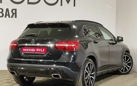 Mercedes-Benz GLA, 2019 год, 2 600 000 рублей, 2 фотография