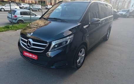 Mercedes-Benz V-Класс, 2015 год, 3 799 999 рублей, 1 фотография