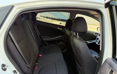 Hyundai Solaris II рестайлинг, 2014 год, 1 050 000 рублей, 5 фотография