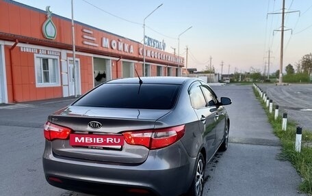 KIA Rio III рестайлинг, 2012 год, 875 000 рублей, 2 фотография
