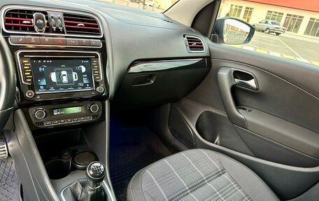 Volkswagen Polo VI (EU Market), 2018 год, 1 370 000 рублей, 22 фотография