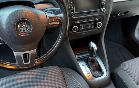 Volkswagen Golf VI, 2012 год, 1 300 000 рублей, 18 фотография