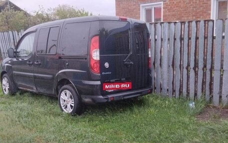 Fiat Doblo I, 2011 год, 690 000 рублей, 2 фотография