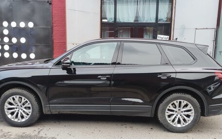 Volkswagen Touareg III, 2018 год, 5 250 000 рублей, 5 фотография