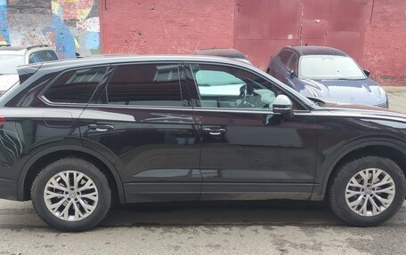 Volkswagen Touareg III, 2018 год, 5 250 000 рублей, 2 фотография