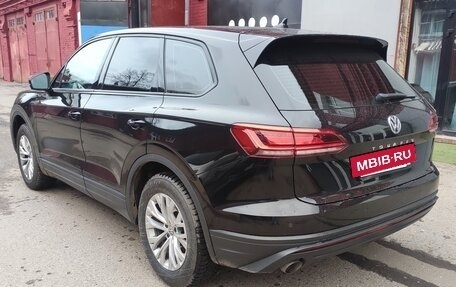 Volkswagen Touareg III, 2018 год, 5 250 000 рублей, 4 фотография