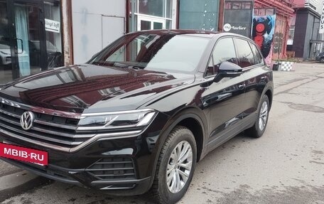 Volkswagen Touareg III, 2018 год, 5 250 000 рублей, 6 фотография