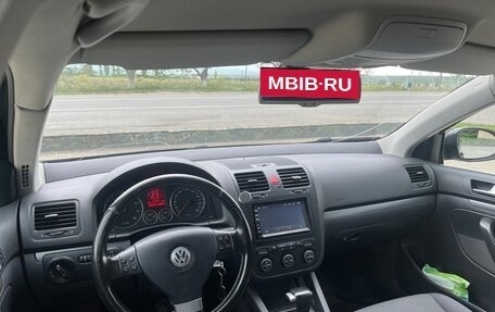 Volkswagen Jetta VI, 2008 год, 715 000 рублей, 2 фотография