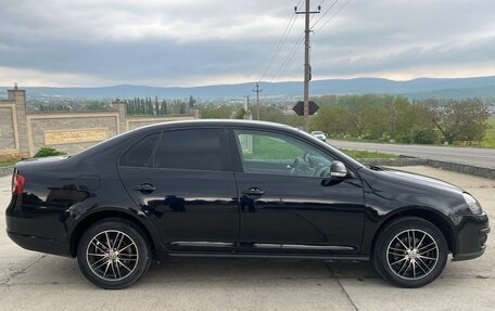 Volkswagen Jetta VI, 2008 год, 715 000 рублей, 9 фотография