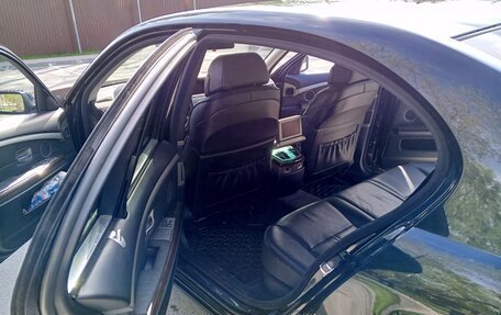 BMW 7 серия, 2004 год, 1 100 000 рублей, 12 фотография