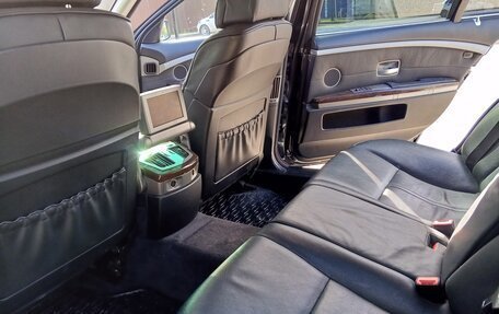 BMW 7 серия, 2004 год, 1 100 000 рублей, 14 фотография