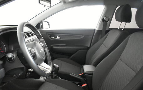 KIA Rio IV, 2022 год, 1 659 000 рублей, 8 фотография