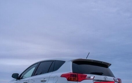 Toyota RAV4, 2013 год, 1 750 000 рублей, 6 фотография