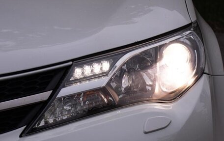 Toyota RAV4, 2013 год, 1 750 000 рублей, 18 фотография