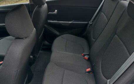 KIA Rio III рестайлинг, 2013 год, 1 050 000 рублей, 12 фотография