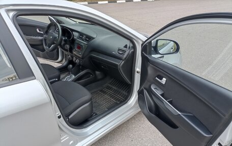 KIA Rio III рестайлинг, 2013 год, 1 050 000 рублей, 15 фотография