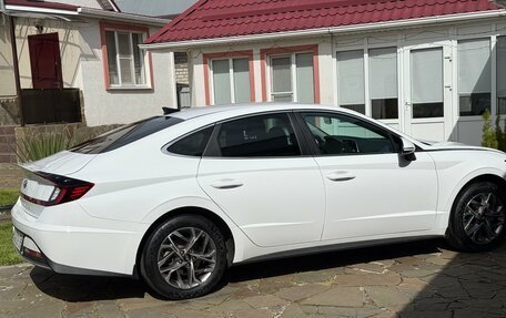 Hyundai Sonata VIII, 2021 год, 2 850 000 рублей, 4 фотография