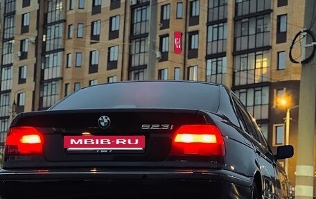 BMW 5 серия, 2001 год, 590 000 рублей, 3 фотография