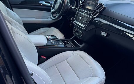 Mercedes-Benz GLS, 2017 год, 5 900 000 рублей, 6 фотография