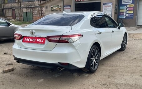 Toyota Camry, 2021 год, 4 450 000 рублей, 4 фотография