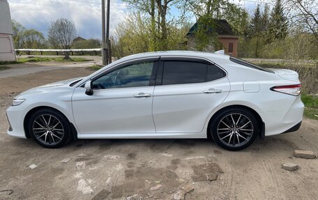 Toyota Camry, 2021 год, 4 450 000 рублей, 7 фотография