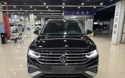 Volkswagen Tiguan II, 2022 год, 2 660 000 рублей, 1 фотография