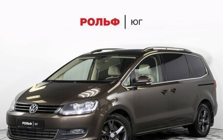 Volkswagen Sharan II, 2011 год, 1 750 000 рублей, 1 фотография