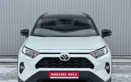 Toyota RAV4, 2020 год, 2 500 000 рублей, 17 фотография