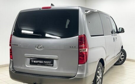 Hyundai H-1 II рестайлинг, 2021 год, 3 825 000 рублей, 4 фотография