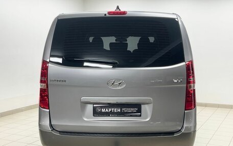 Hyundai H-1 II рестайлинг, 2021 год, 3 825 000 рублей, 5 фотография
