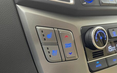 Hyundai H-1 II рестайлинг, 2021 год, 3 825 000 рублей, 16 фотография