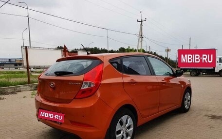 Hyundai Solaris II рестайлинг, 2014 год, 950 000 рублей, 3 фотография