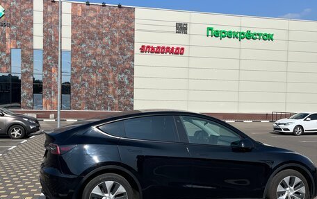 Tesla Model Y I, 2022 год, 4 300 000 рублей, 4 фотография