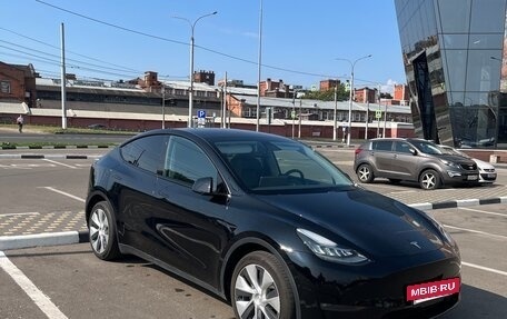 Tesla Model Y I, 2022 год, 4 300 000 рублей, 2 фотография