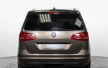 Volkswagen Sharan II, 2011 год, 1 750 000 рублей, 6 фотография