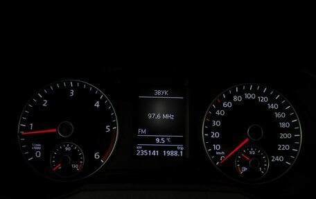 Volkswagen Sharan II, 2011 год, 1 750 000 рублей, 12 фотография