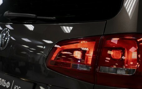 Volkswagen Sharan II, 2011 год, 1 750 000 рублей, 32 фотография