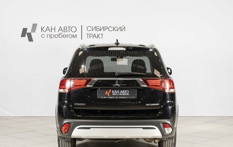Mitsubishi Outlander III рестайлинг 3, 2019 год, 2 095 000 рублей, 11 фотография